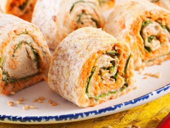 Rollitos de hummus y zanahoria